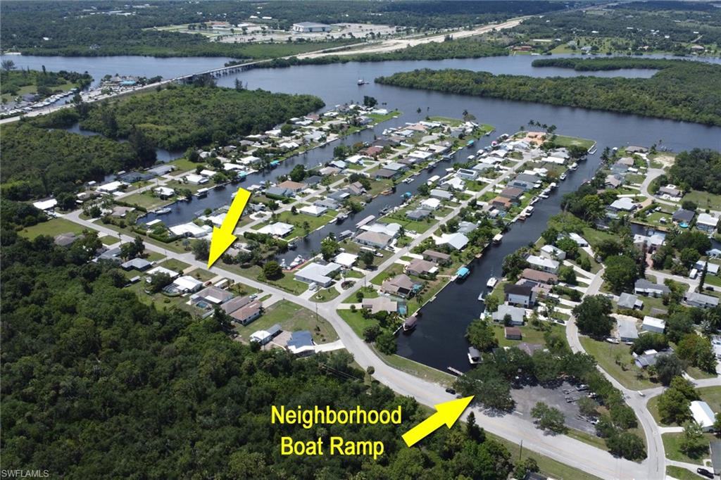 FORT MYERS SHORES - Residential