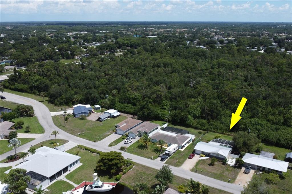 FORT MYERS SHORES - Residential
