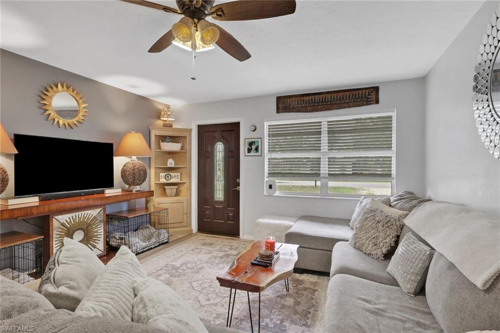 FORT MYERS SHORES - Residential