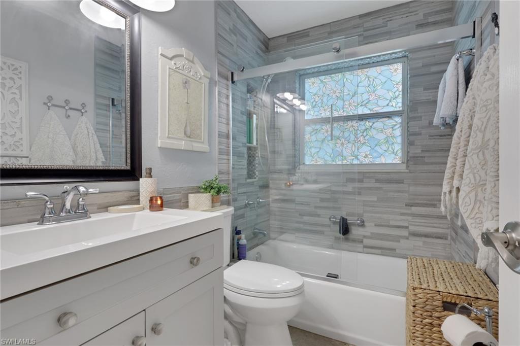 FORT MYERS SHORES - Residential