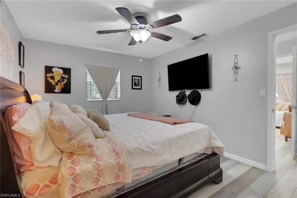 FORT MYERS SHORES - Residential