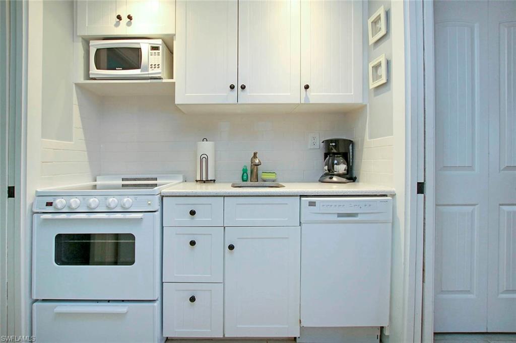 COLONNADES CONDO - Residential