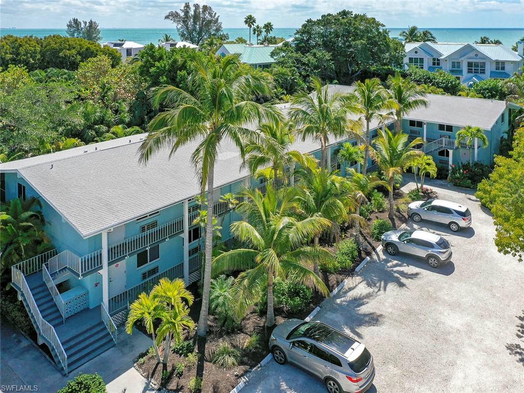 COLONNADES CONDO - Residential