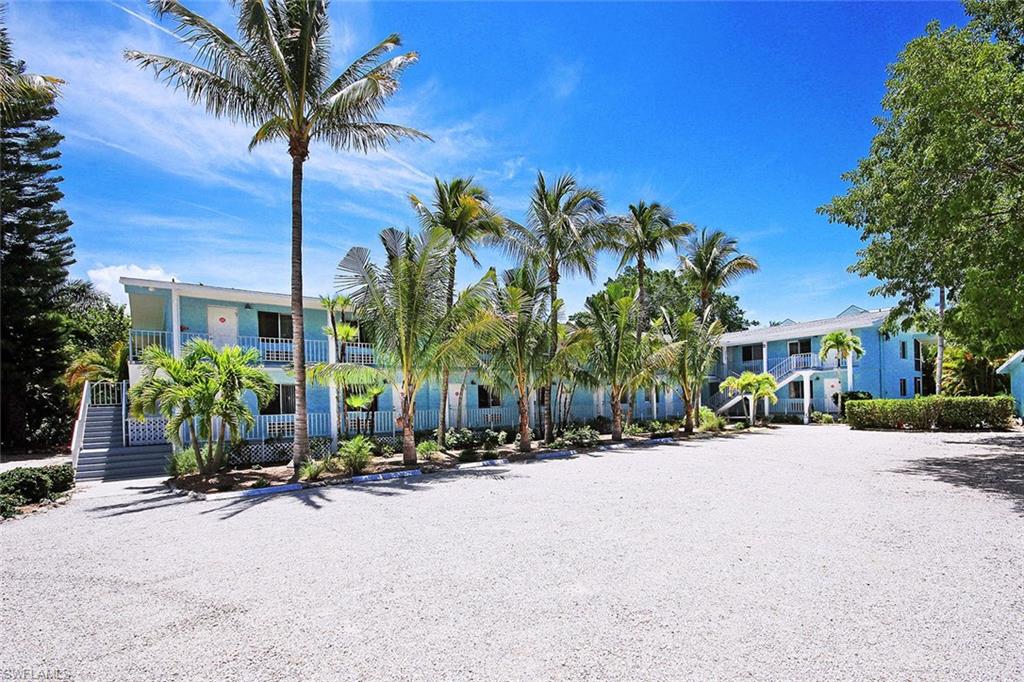 COLONNADES CONDO - Residential