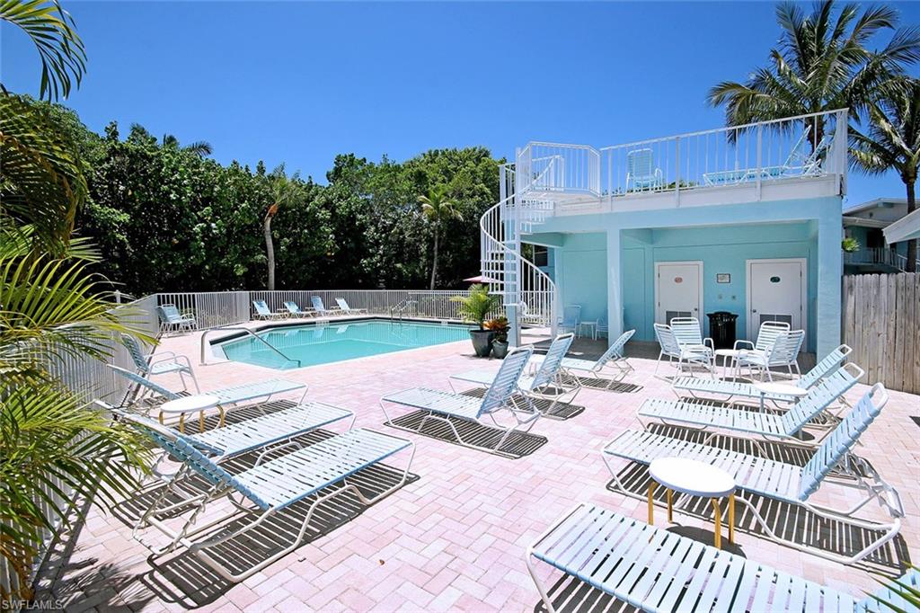 COLONNADES CONDO - Residential