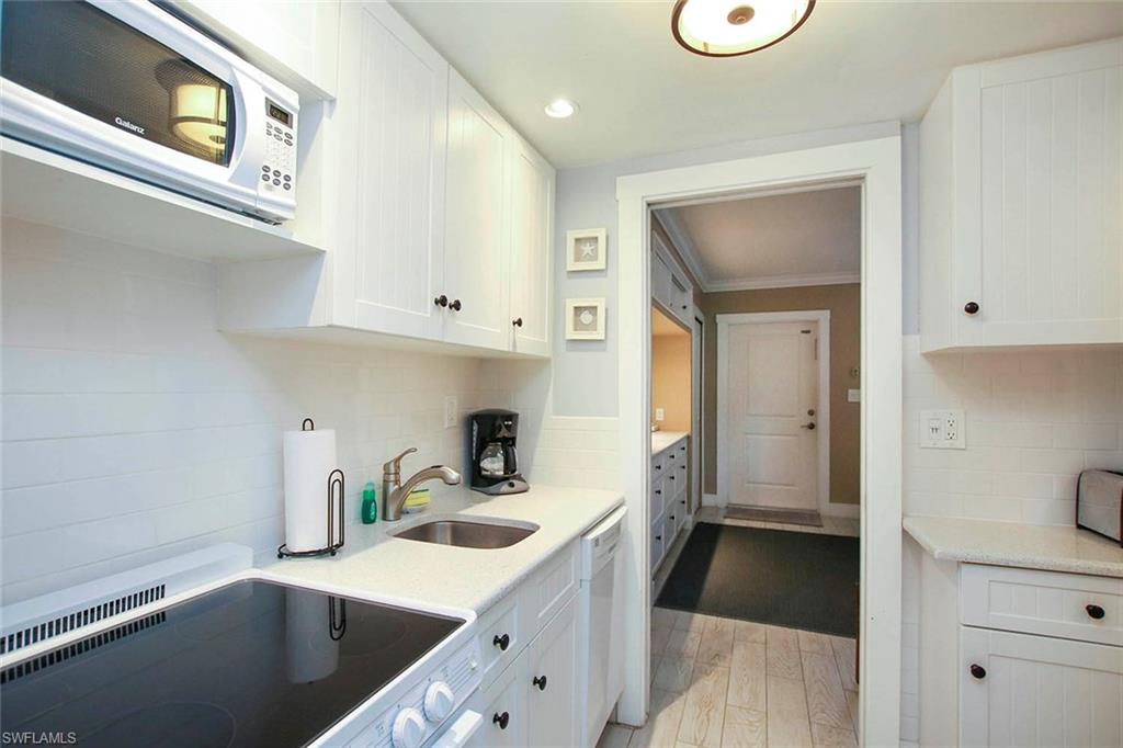 COLONNADES CONDO - Residential