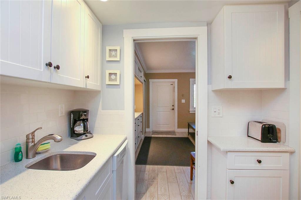 COLONNADES CONDO - Residential