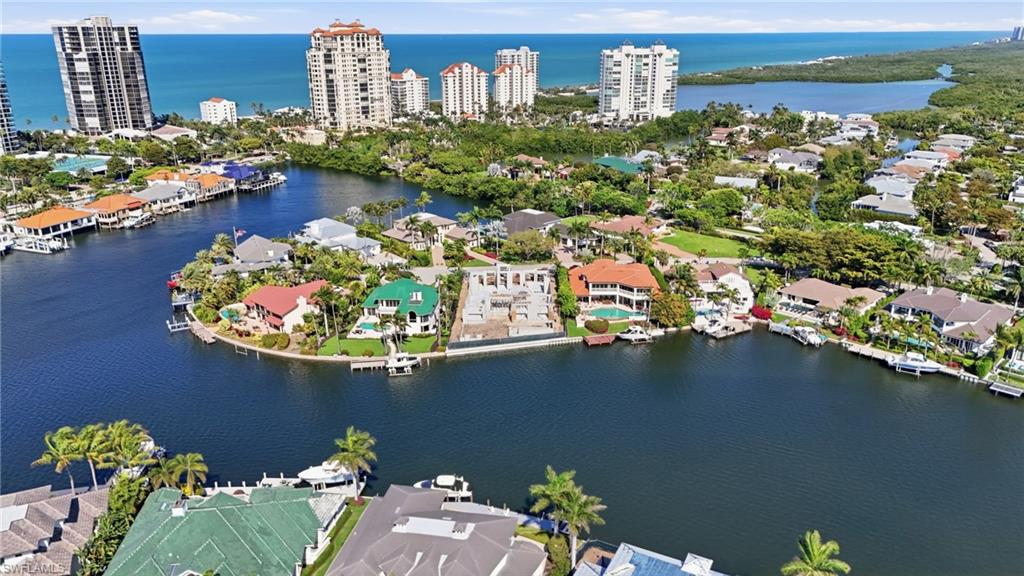 PARK SHORE - Residential