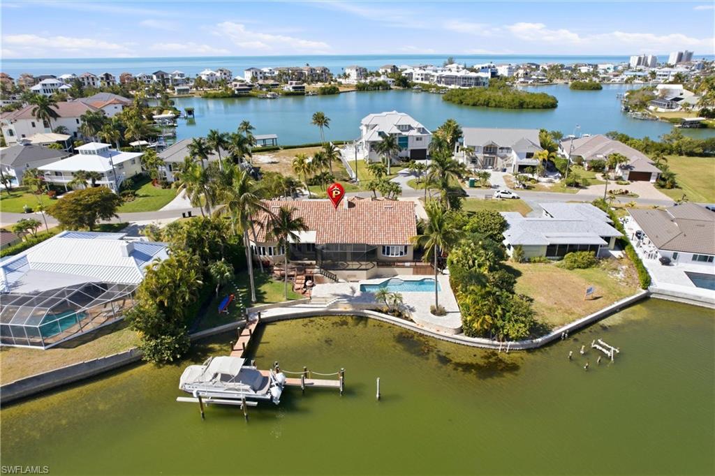 CAROLANDS - Residential