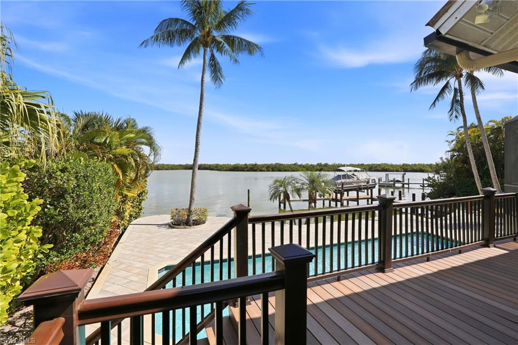 CAROLANDS - Residential
