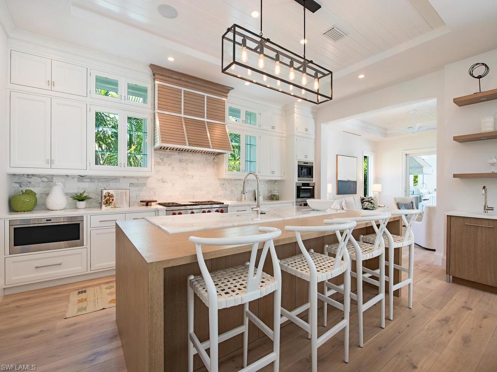 AQUALANE SHORES - Residential