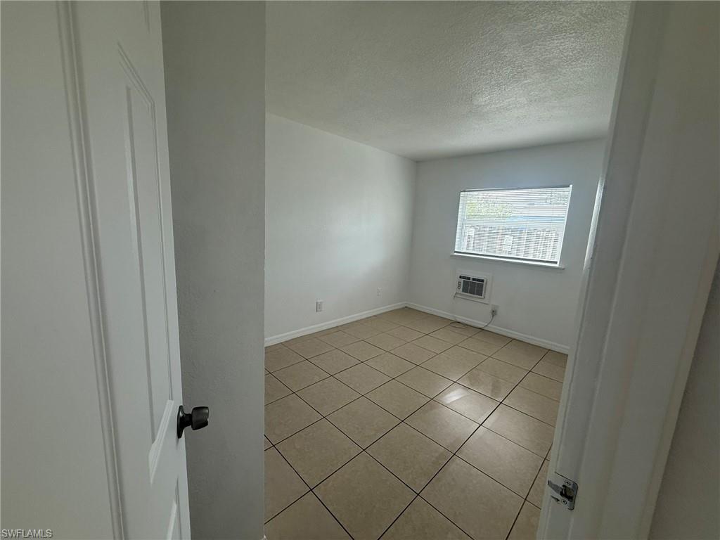 FORT MYERS - Residential Lease