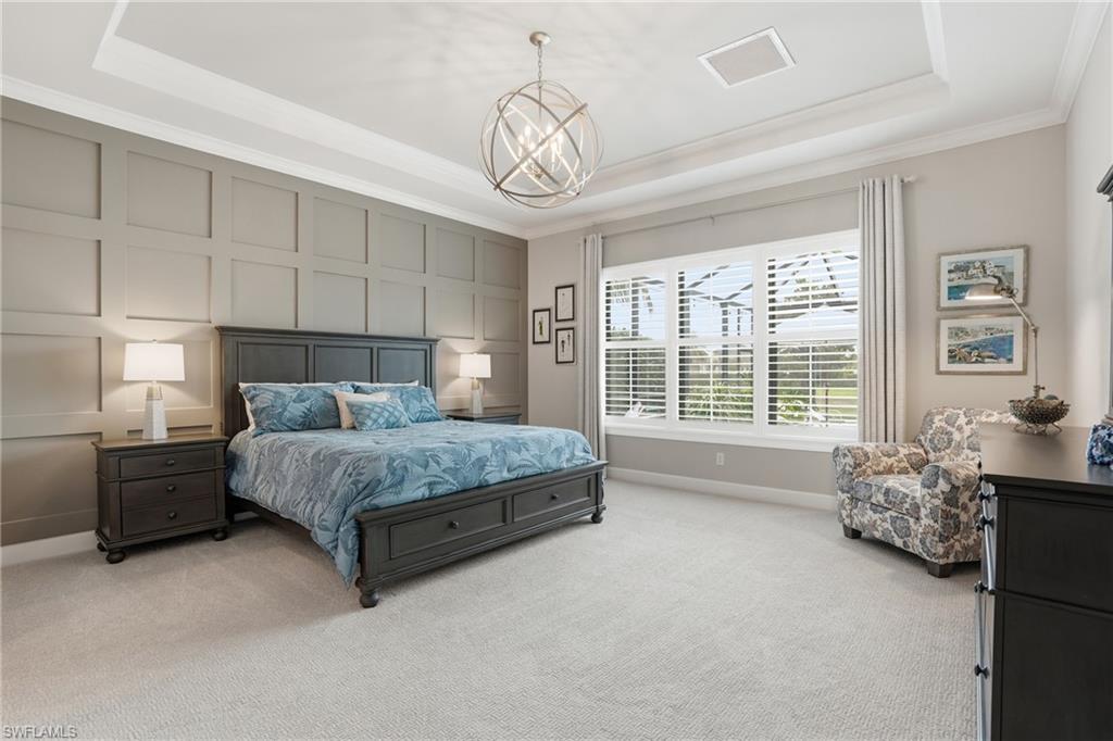 ESPLANADE LAKE CLUB - Residential