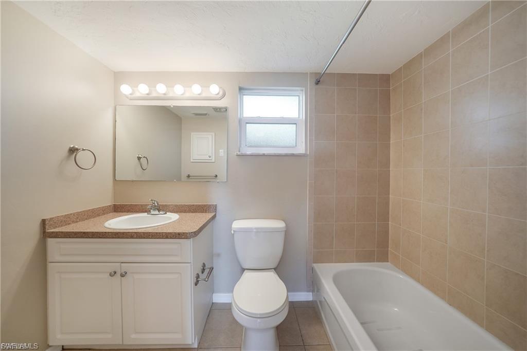 PORT CHARLOTTE - Residential