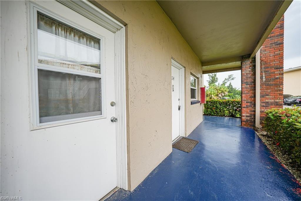PORT CHARLOTTE - Residential
