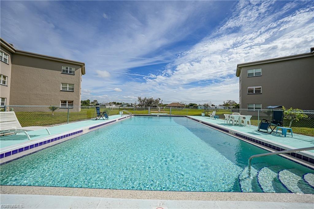 PORT CHARLOTTE - Residential