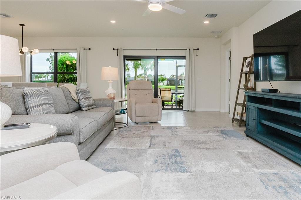 DEL WEBB - Residential Lease