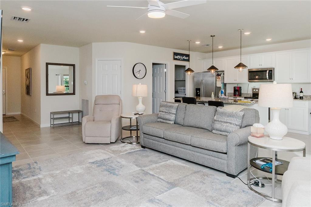 DEL WEBB - Residential Lease