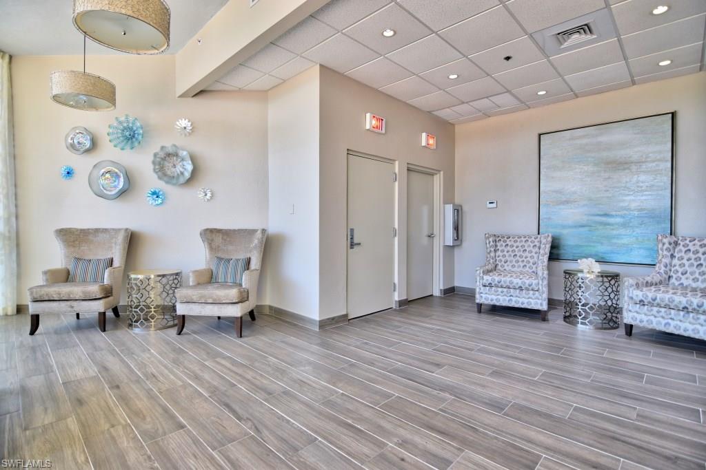 GULF BREEZE AT VANDERBILT - Residential