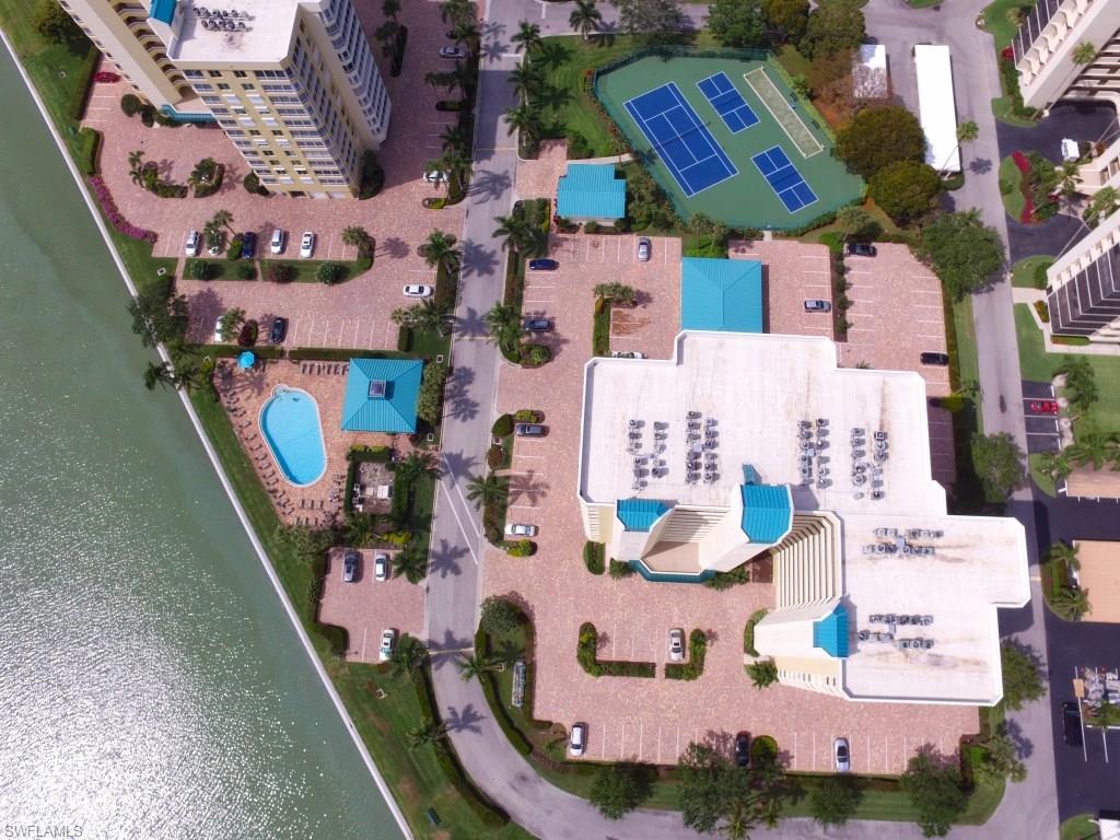GULF BREEZE AT VANDERBILT - Residential