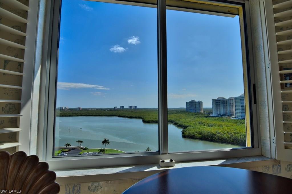 GULF BREEZE AT VANDERBILT - Residential