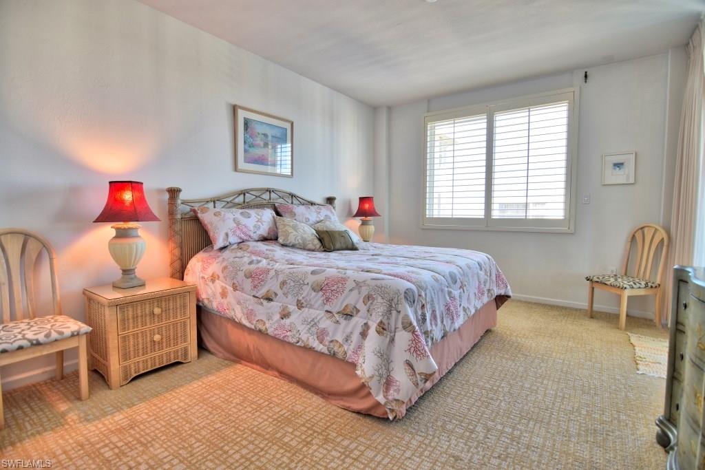 GULF BREEZE AT VANDERBILT - Residential