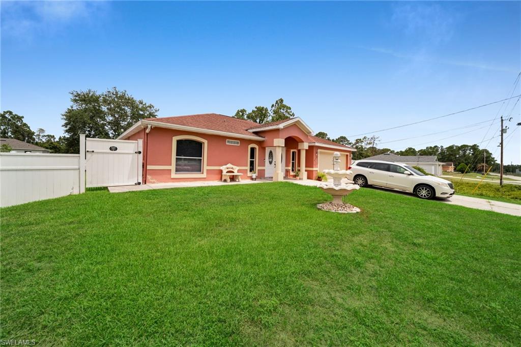 LEHIGH ACRES - Residential