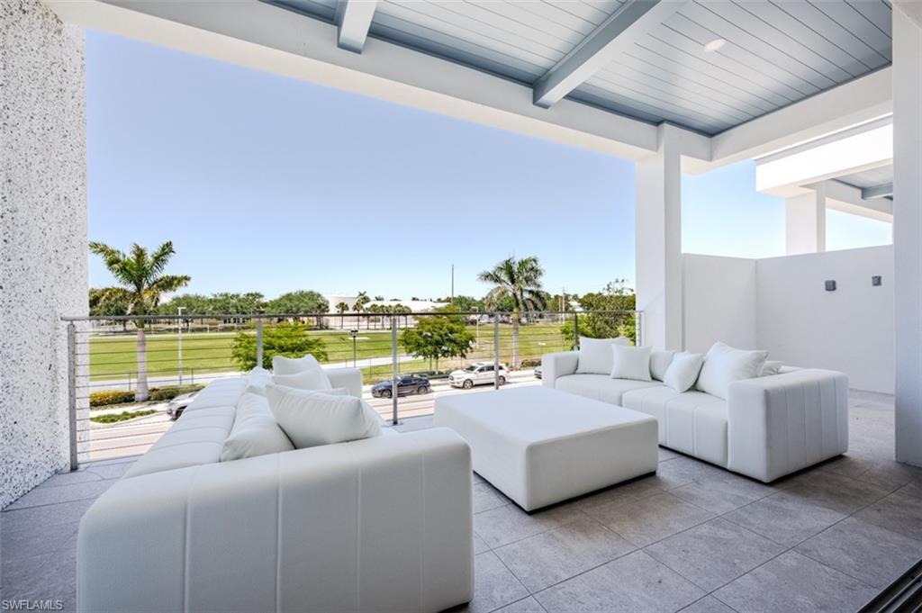 OLDE NAPLES - Residential