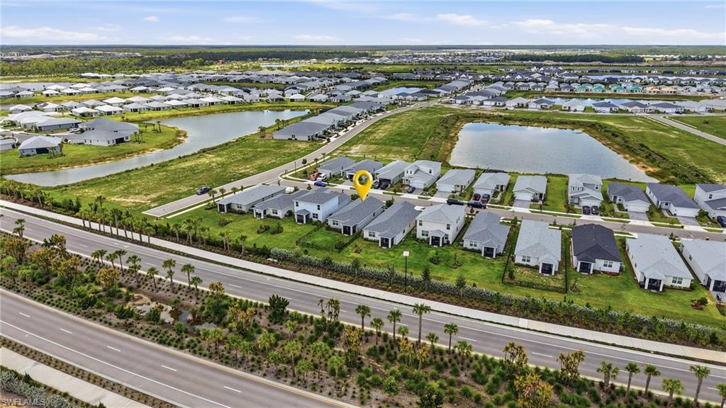CRESCENT LAKES - Residential