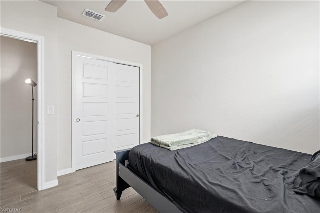 CRESCENT LAKES - Residential