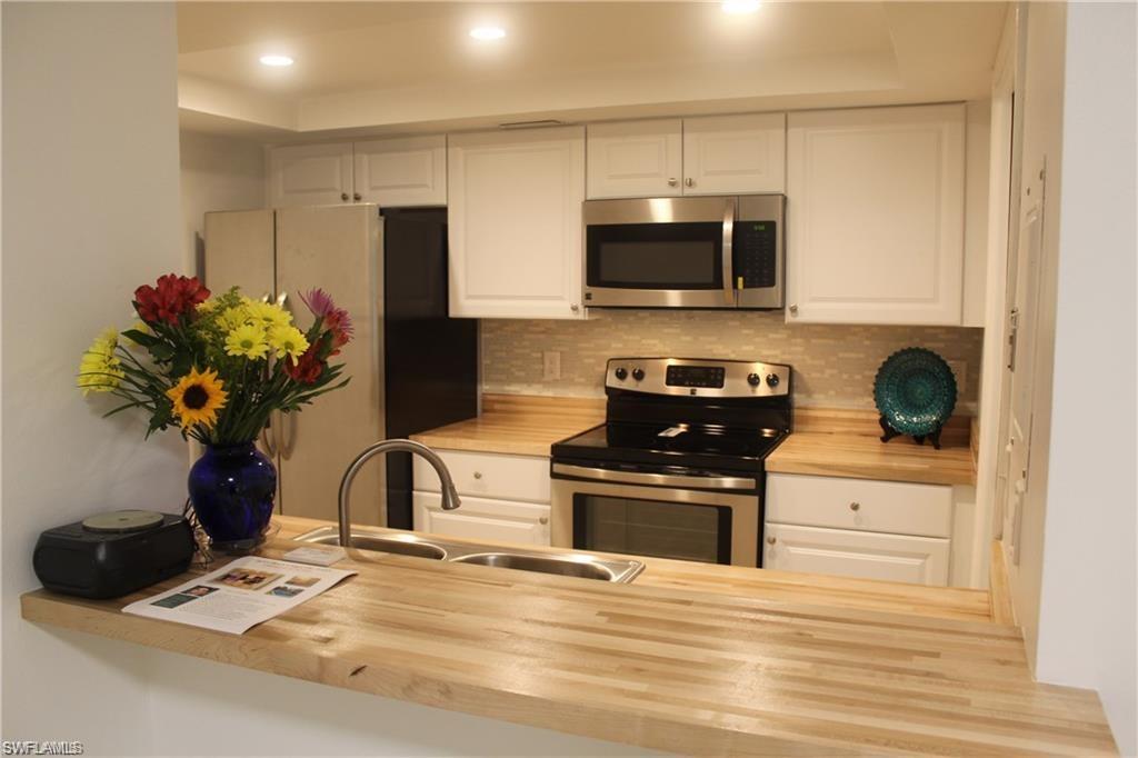 LAKEWOOD - Residential