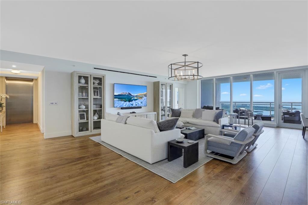 KALEA BAY TOWER 100 - Residential