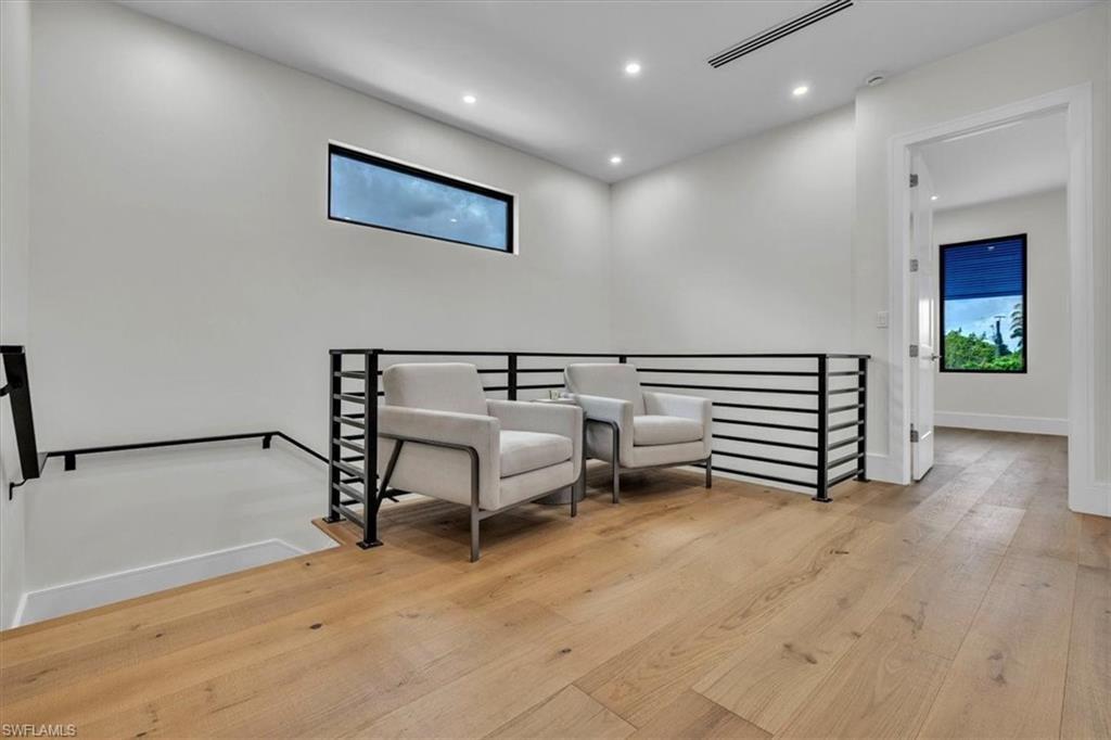 TACOMA PARK - Residential