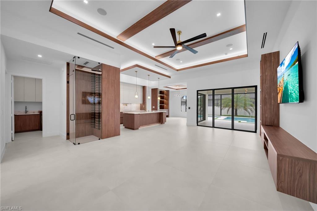 CAPE CORAL - LEE COUNTY INDUSTRIAL PARK - Residential