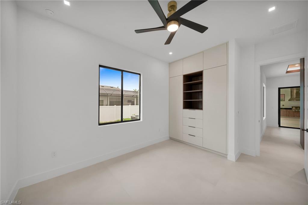 CAPE CORAL - LEE COUNTY INDUSTRIAL PARK - Residential
