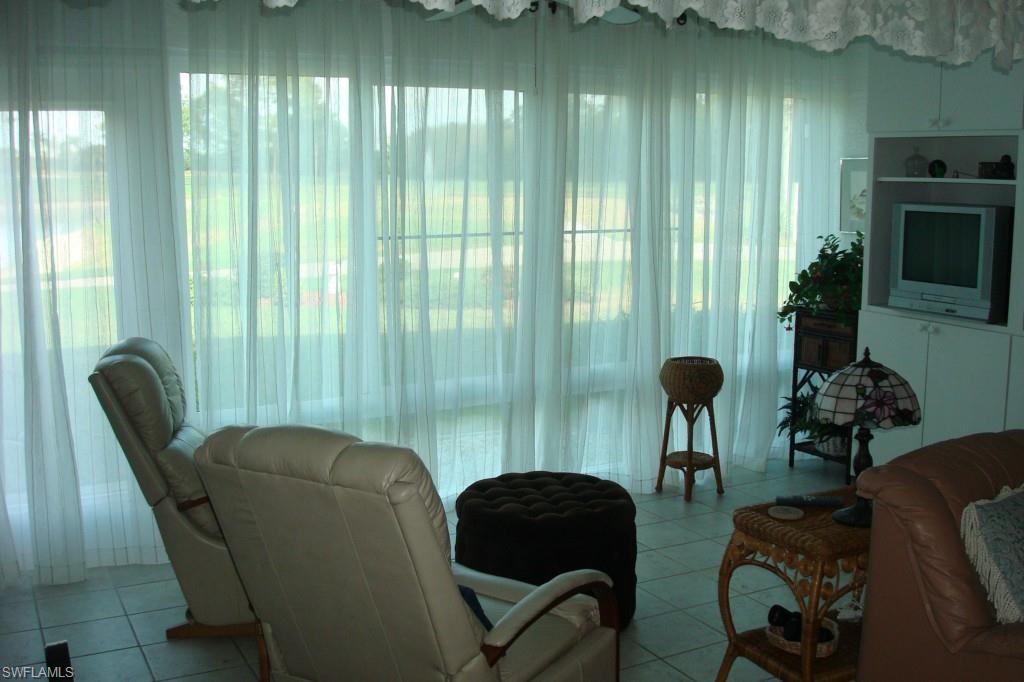OAKMONT VILLAGE - Residential