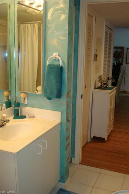 OAKMONT VILLAGE - Residential