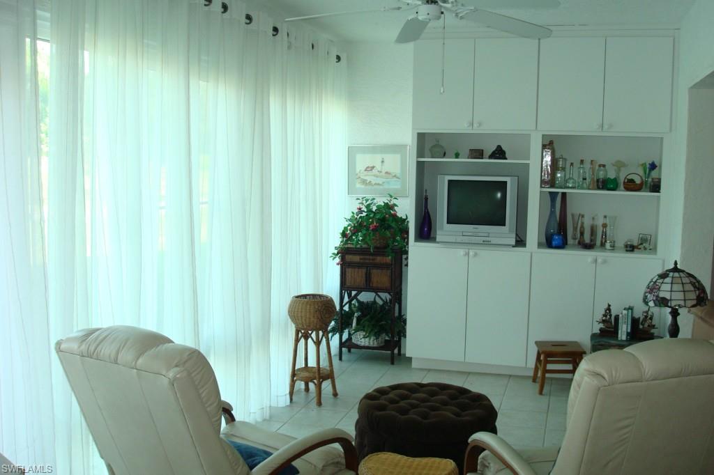 OAKMONT VILLAGE - Residential