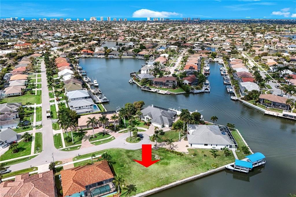 MARCO ISLAND - Land