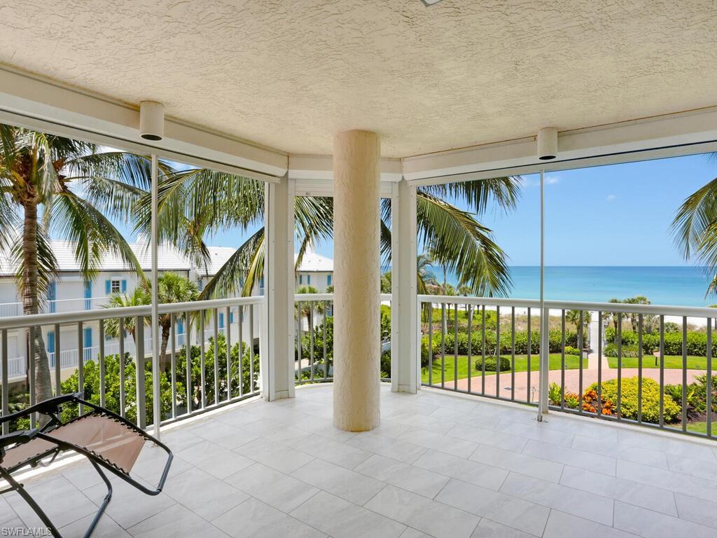 Beautifully renovated , partially furnished, end unit in the Beach House at Naples Cay. A classic beach house feel, amazing sunset. Short walks to Waterside shops and Venetian Village shops and restaurants. Unit is basically unfurnished. some items will be left by the seller.  I could remove it from the unit if new buyer doesn't want it.