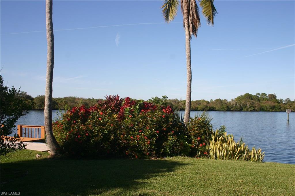 FORT MYERS SHORES - Residential