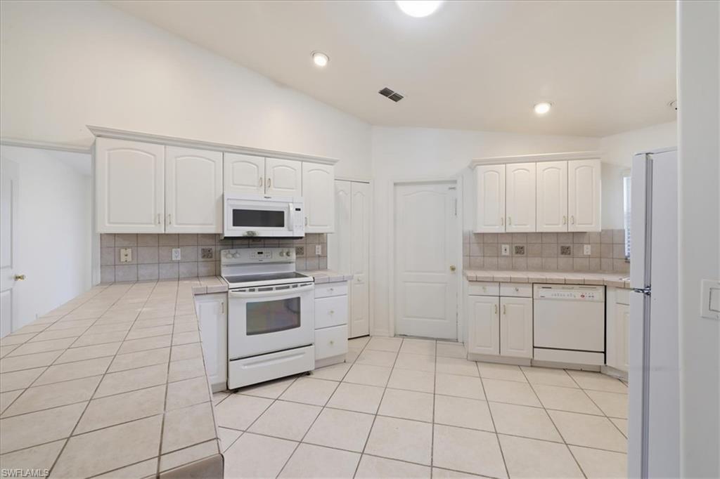 CAPE CORAL - Residential Income
