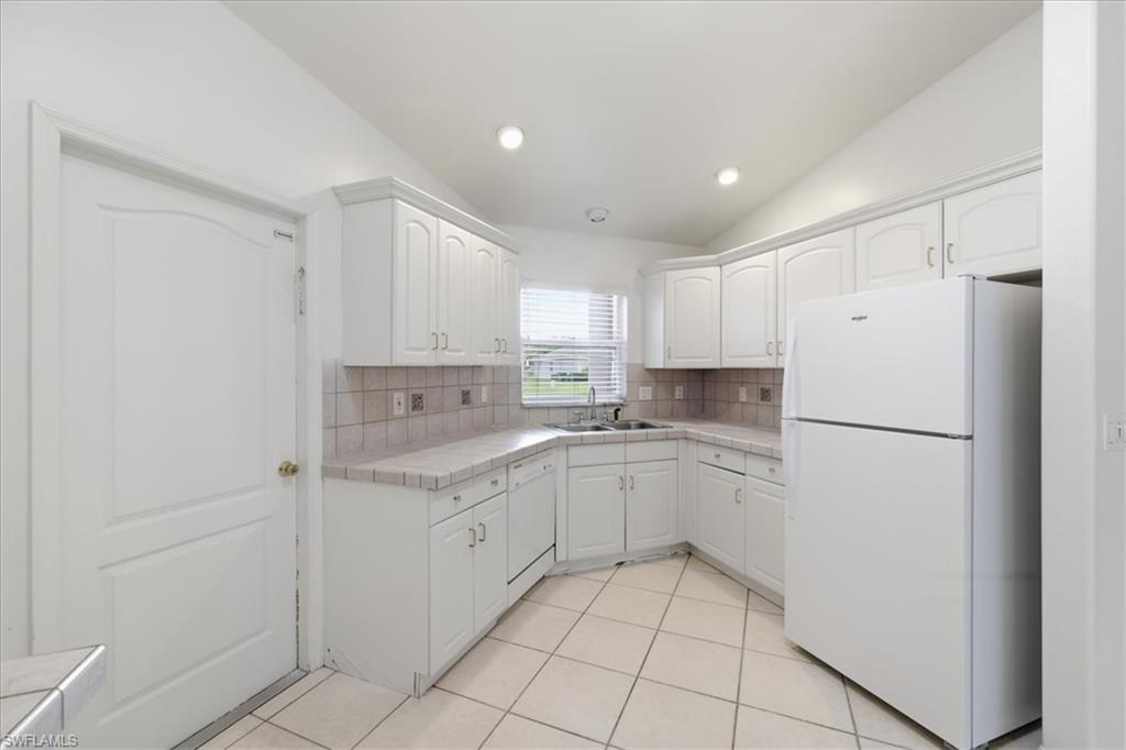 CAPE CORAL - Residential Income