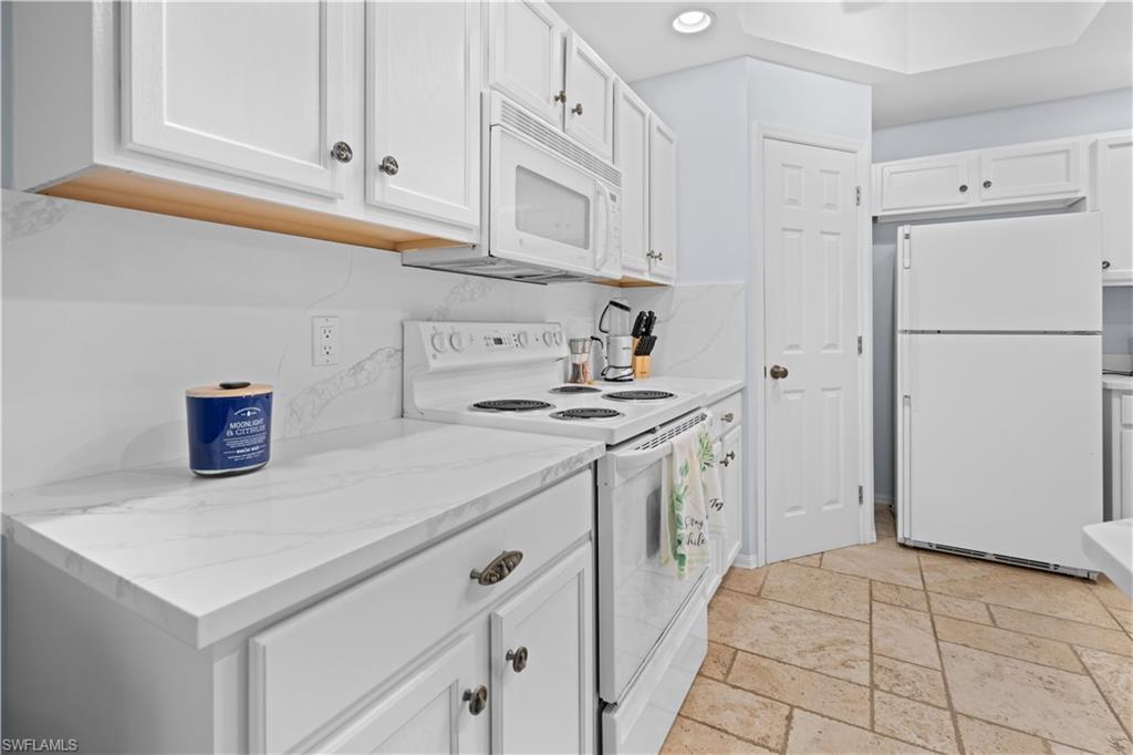 LONGPOND VILLAGE - Residential Lease