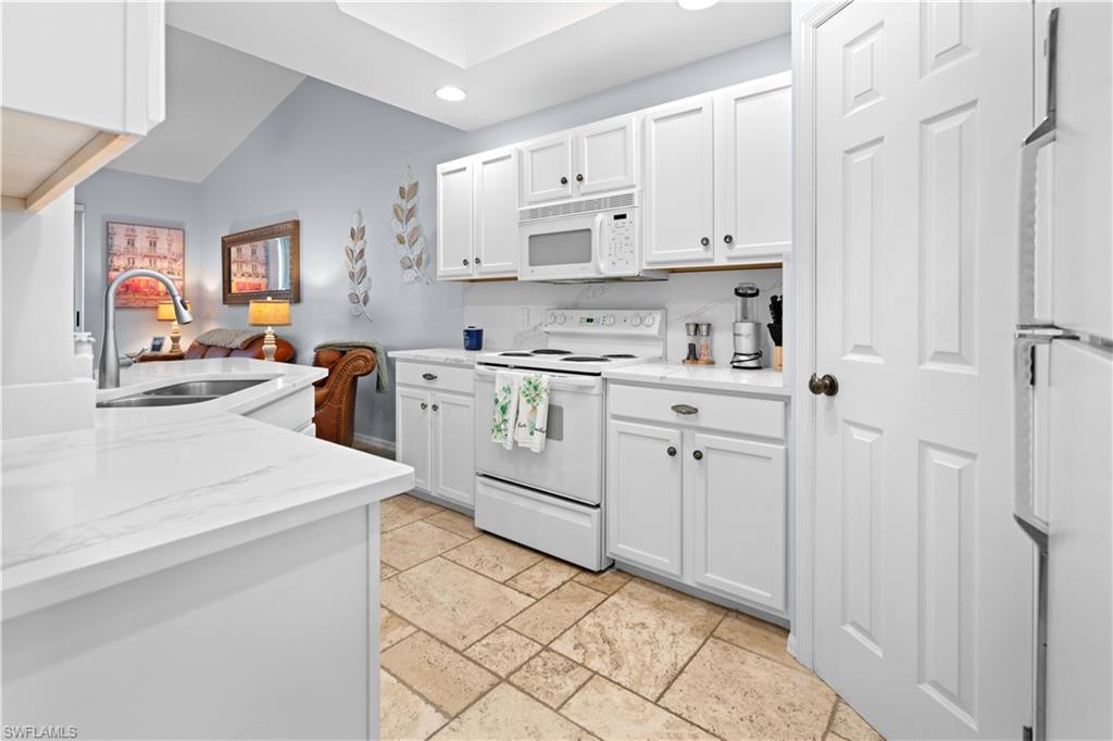 LONGPOND VILLAGE - Residential Lease