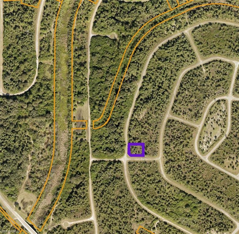 Great North Port lot. Private and secluded. Buy now while prices are low!