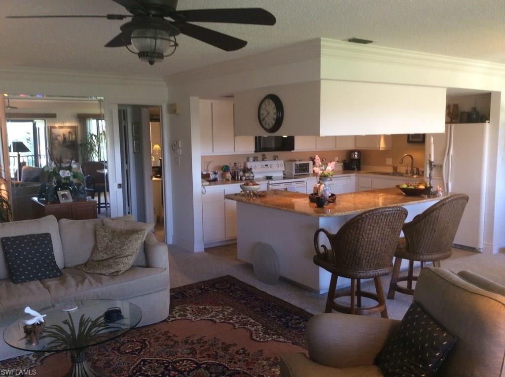 COMMODORE CONDO - Residential