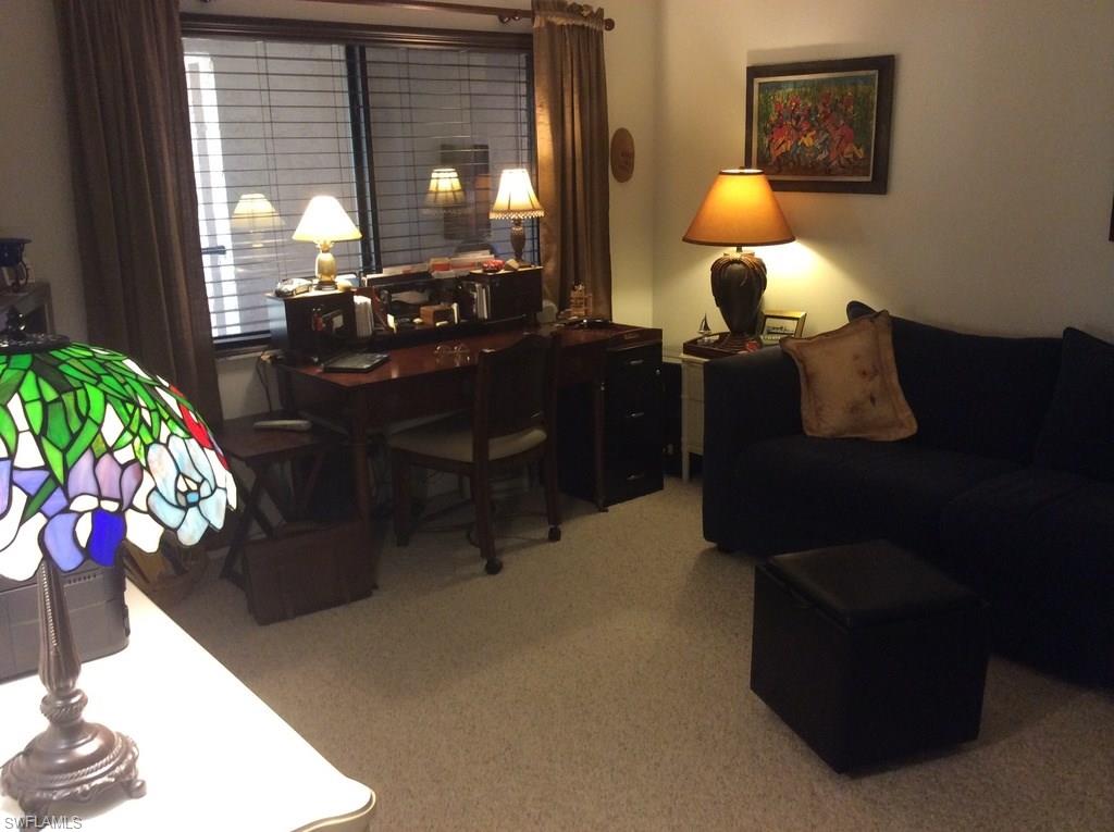 COMMODORE CONDO - Residential