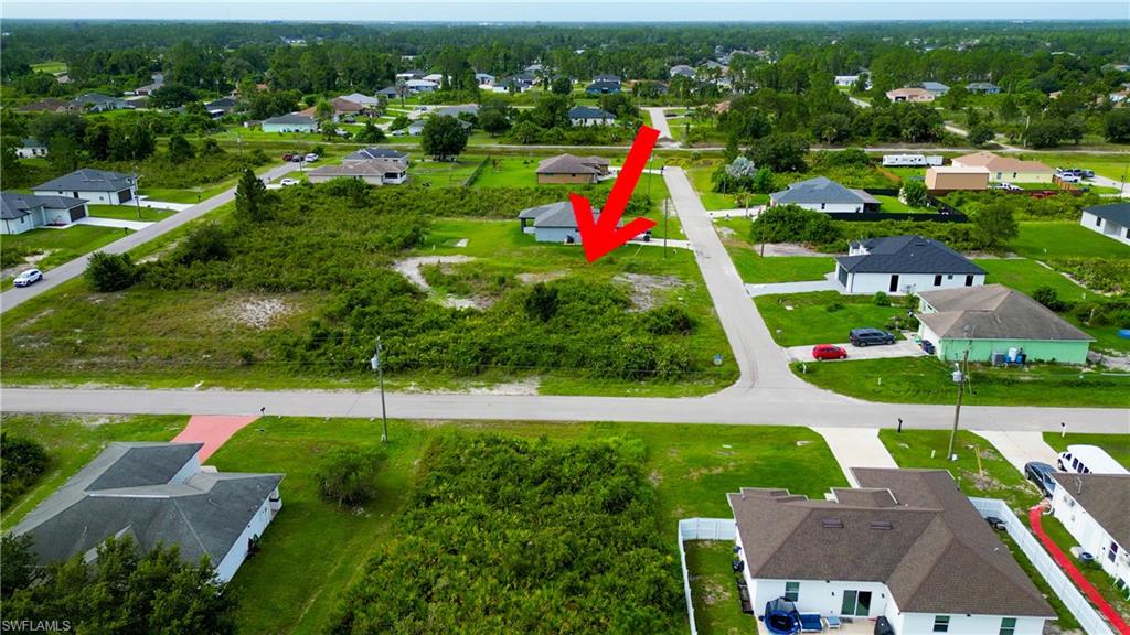 LEHIGH ACRES - Land