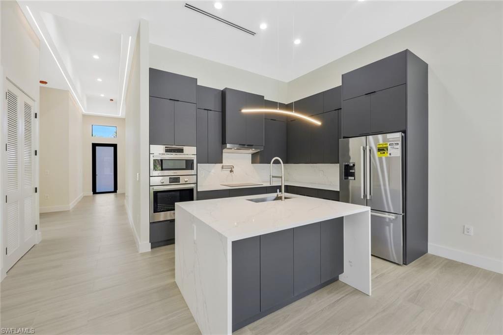 TRAIL TERRACE - Residential